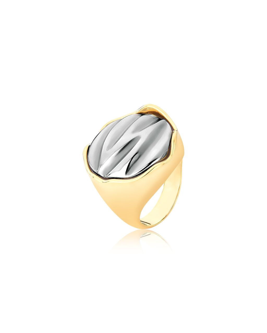 Wave whisper Ring