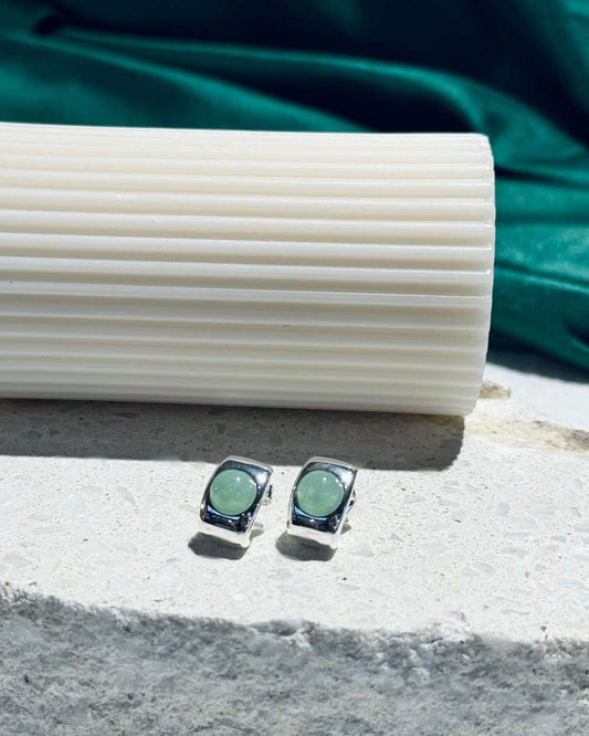 Bold curve earrings