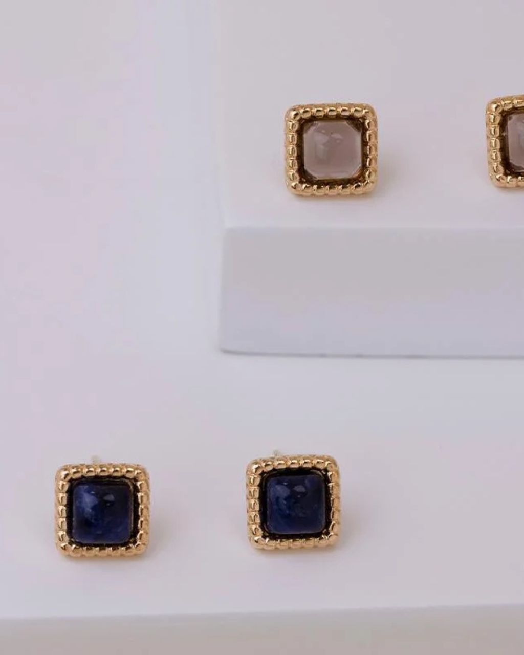 Minimal Square earrings | gold