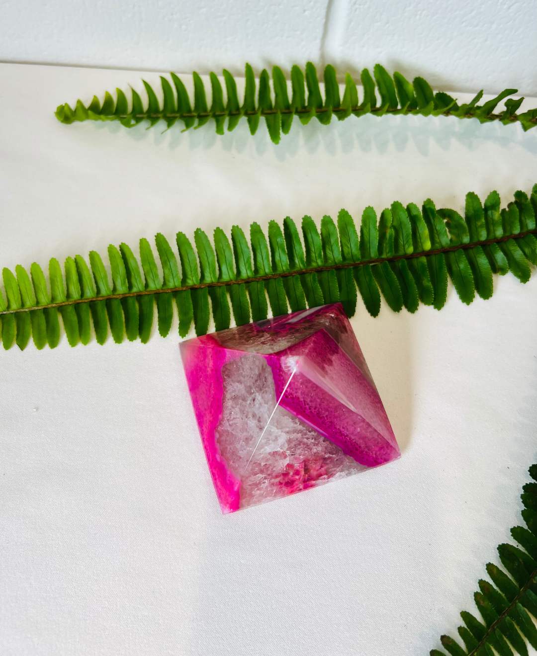 Agate pyramid | pink | crystals and minerals