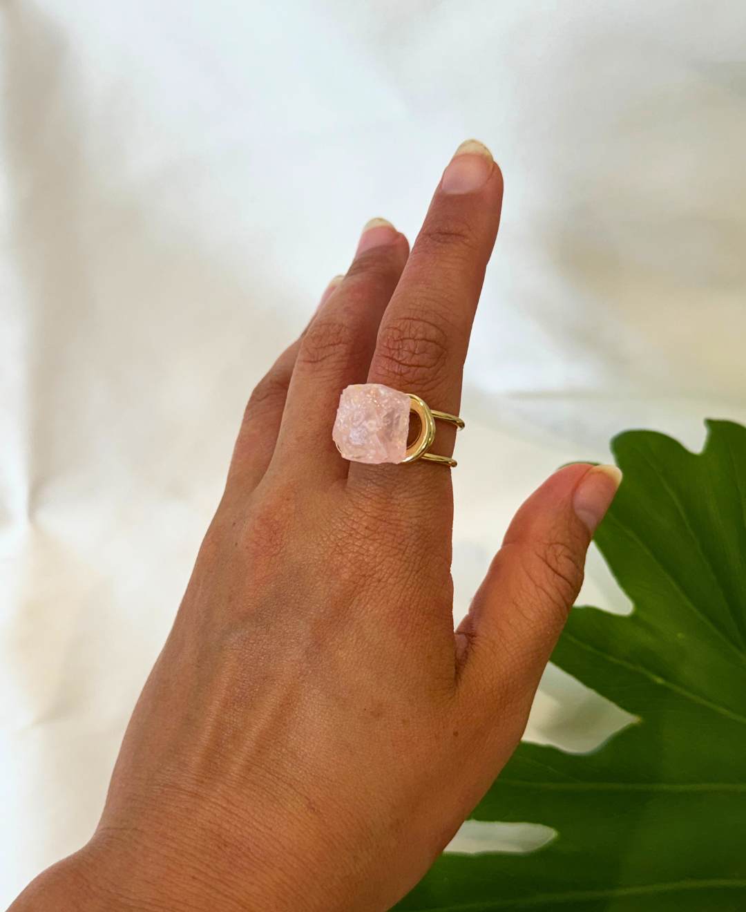 Natural crystal ring