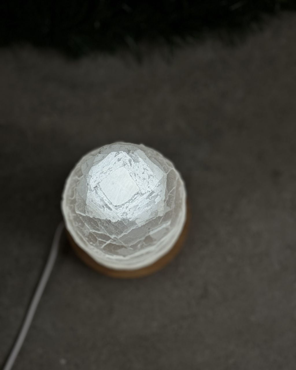 Selenite lamp Large | crystal lamp LED USB